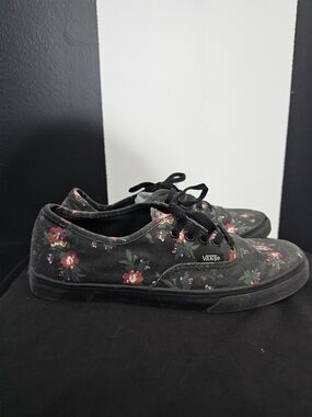 Vans Women's Black Floral Canvas Sneakers